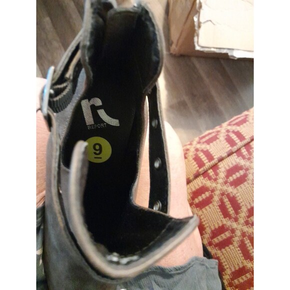 Report Sloane Women’s 9 Boots With Buckle Strap Heels With Back Zip Up - Picture 5 of 6